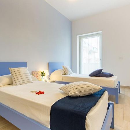 Appartamento Blu 2P - Palazzina Laura MyHo Casa Tortoreto Esterno foto