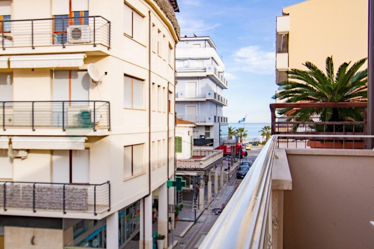 Appartamento Blu 2P - Palazzina Laura MyHo Casa Tortoreto Esterno foto